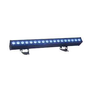 Showtec Cameleon PixelBar 18-4 6Ch